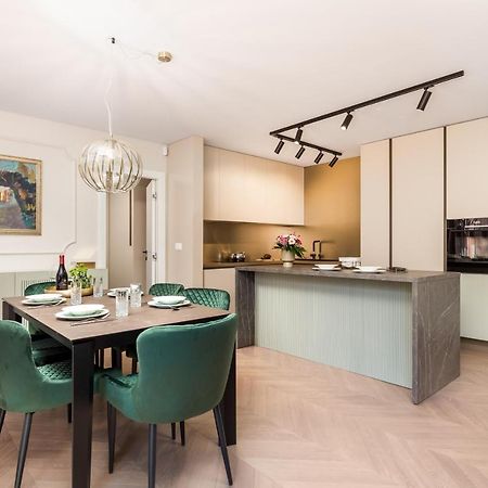 Abau Residence Apartment- 50M To The Sea Опатия Экстерьер фото