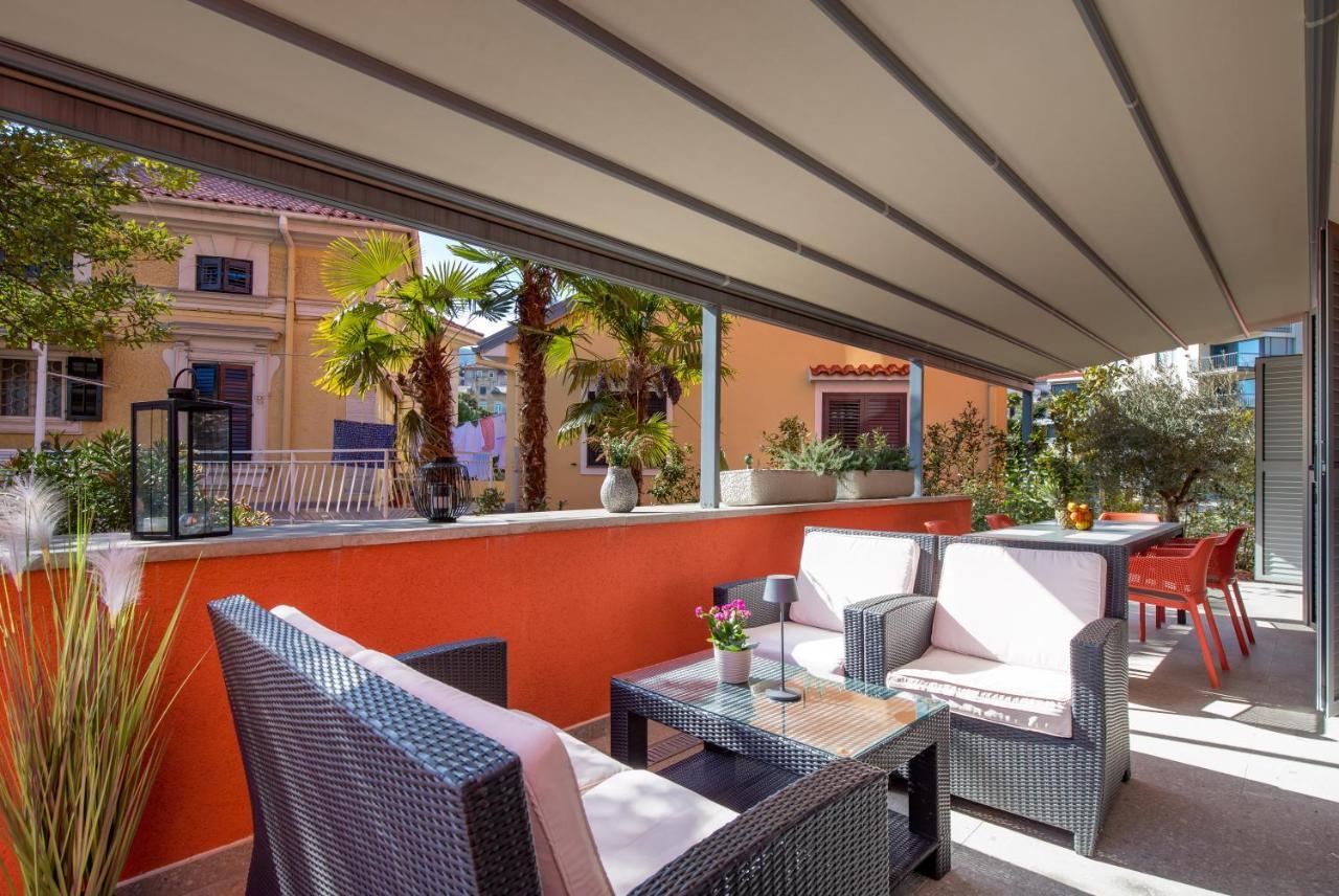 Abau Residence Apartment- 50M To The Sea Опатия Экстерьер фото